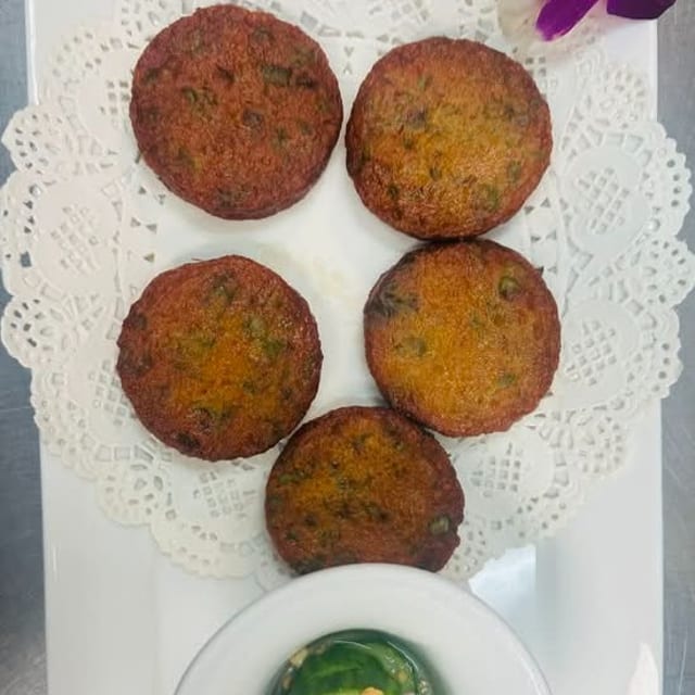 Tod Mun (Fish Cake).